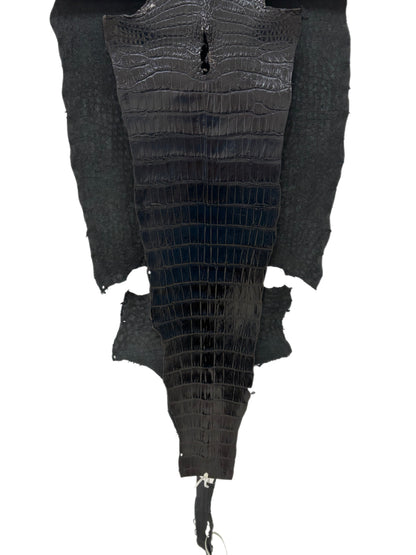 43 cm Grade 2/3 Black Millennium Wild American Alligator Leather - Tag: LA17-0030690