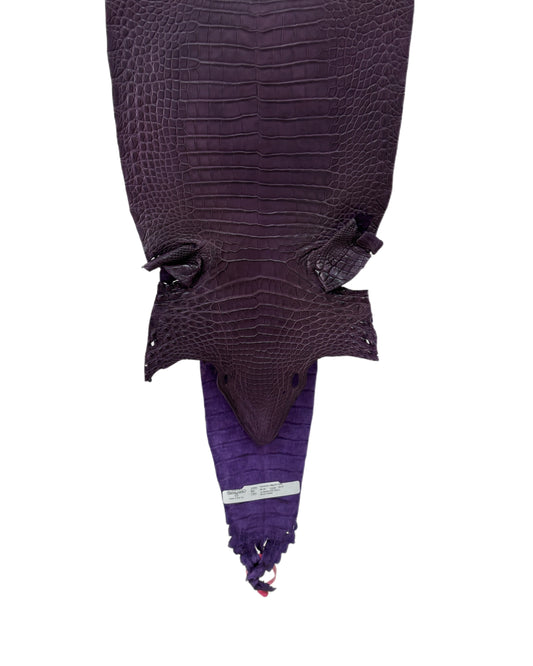 28 cm Grade 3/4 Aubergine Matte Farm-Raised American Alligator Leather - Tag: FL21-0024936