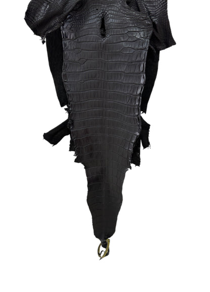 34 cm Grade 1/2 Black Matte Farm-Raised American Alligator Leather - Tag: LA25-0311248
