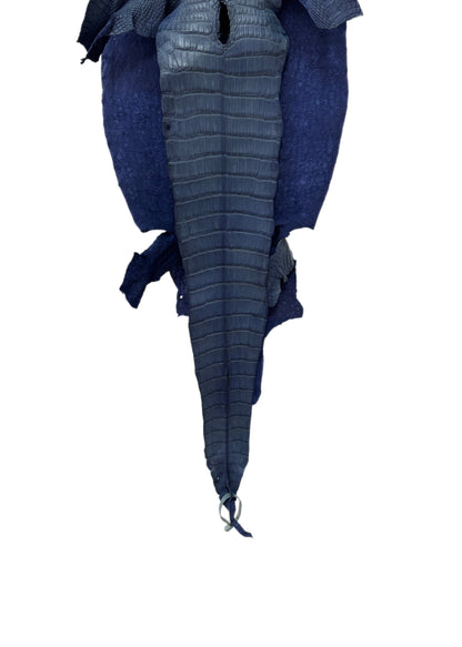 34 cm Grade 3/4 Indigo Matte Wild American Alligator Leather - Tag: LA16-0037557