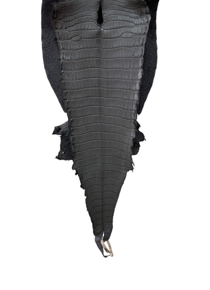 33 cm Grade 2/3 Serpentine Grey Matte Farm-Raised American Alligator Leather - Tag: LA17-0274669