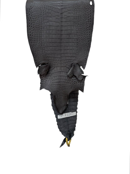 26 cm Grade 1/2 Serpentine Grey Matte Farm-Raised American Alligator Leather - Tag: FL22-0030363