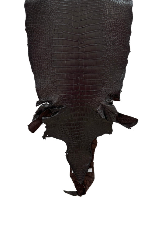 39 cm Grade 2/3 Dark Chocolate Matte Wild American Alligator Leather - Tag: LA23-0048127