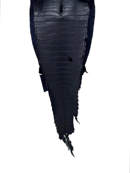 28 cm Grade 2/3 Navy Blue Matte Farm-Raised American Alligator Leather - Tag: FL22-0030418