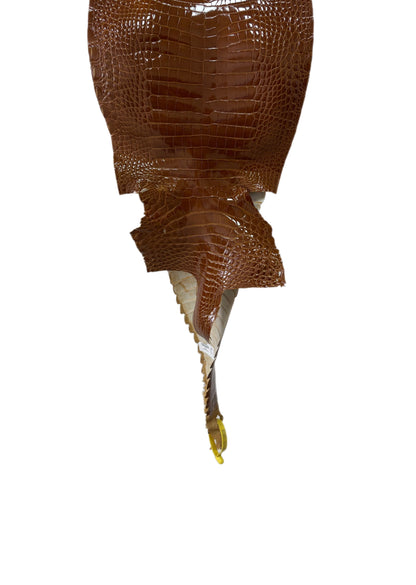 25 cm Grade 1/2 Cognac Glazed Farm-Raised American Alligator Leather - Tag: FL22-0030253