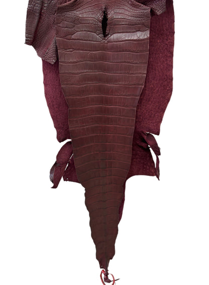 40 cm Grade 2/3 Bordeaux Matte Wild American Alligator Leather - Tag: LA23-0022755