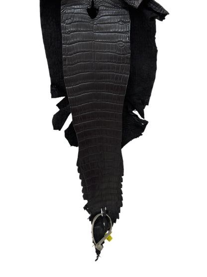 21 cm Grade 1/2 Black Matte Wild American Alligator Leather - Tag: LA08-0234226