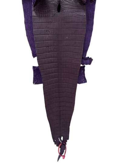 27 cm Grade 3/4 Aubergine Matte Farm-Raised American Alligator Leather - Tag: FL21-0023959