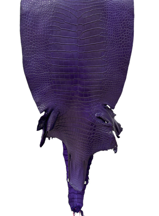 43 cm Grade 2/3 Violet Primavera Matte Wild American Alligator Leather - Tag: LA23-0022196