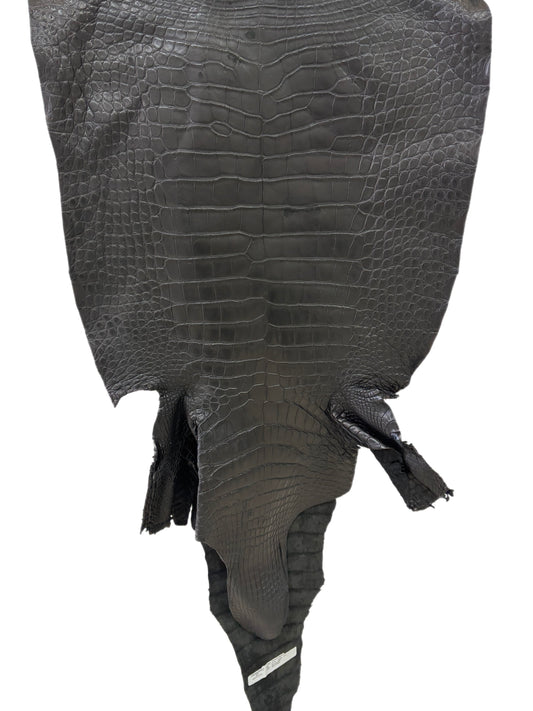 47 cm Grade 4/5 Black Matte Wild American Alligator Leather - Tag: LA24-0035945