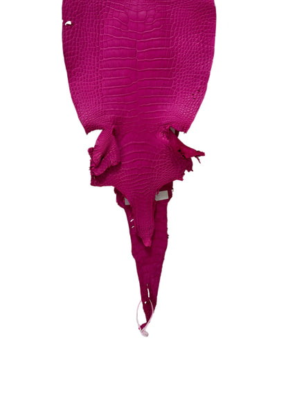 27 cm Grade 3/4 Fuchsia Matte Farm-Raised American Alligator Leather - Tag: LA17-0133753