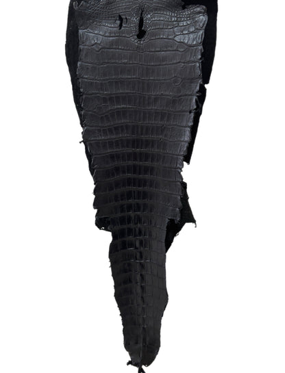 32 cm Grade 2/3 Metallic Black Shimmer Matte Wild American Alligator Leather - Tag: LA22-0003792