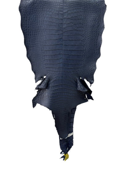 41 cm Grade 1/2 Navy Blue Matte Wild American Alligator Leather - Tag: LA17-0038282