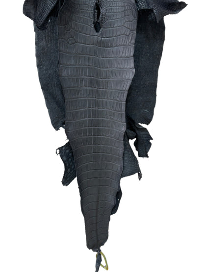 43 cm Grade 2/3 Blue Jean Matte Wild American Alligator Leather - Tag: LA25-0009883