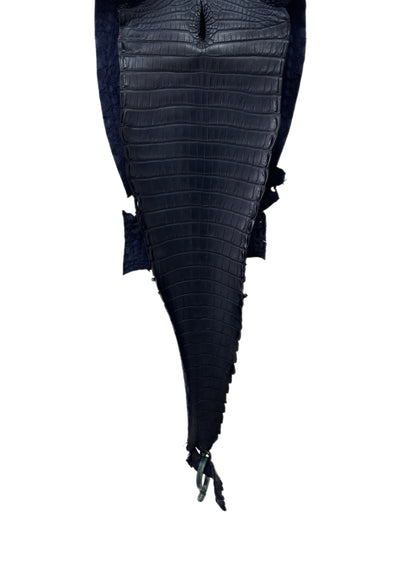 27 cm Grade 2/3 Navy Blue Matte Farm-Raised American Alligator Leather - Tag: FL22-0030383