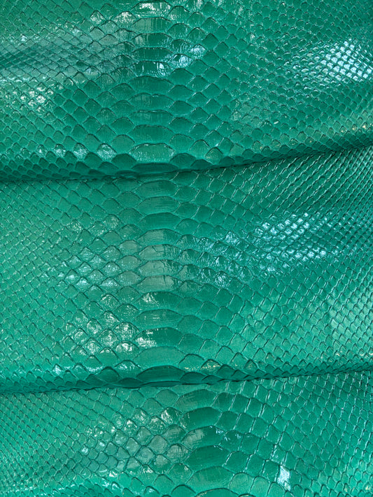 2.25 M Back Cut Emerald Green Glazed Python