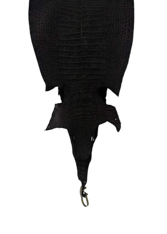 33 cm Grade 1/2 Black Nubuck Farm-Raised American Alligator Leather - Tag: FL16-0031243