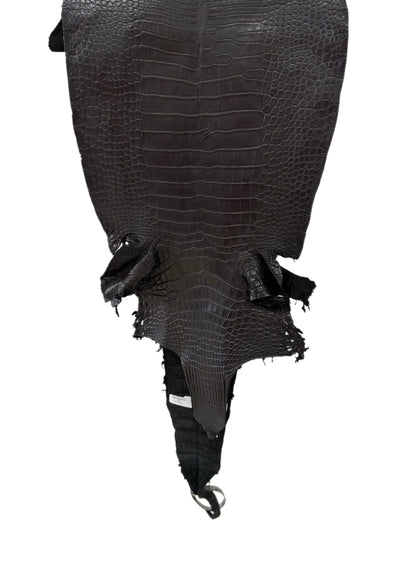 33 cm Grade 2/3 Black Matte Farm-Raised American Alligator Leather - Tag: LA23-0531370