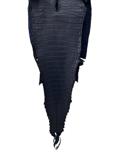 27 cm Grade 1 Navy Blue Matte Farm-Raised American Alligator Leather - Tag: FL22-0030127