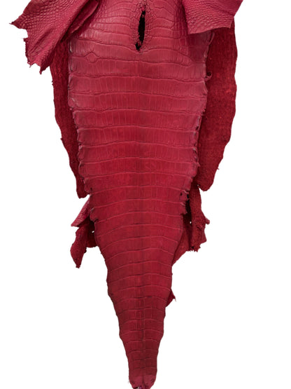 38 cm Grade 4/5 Scarlet Matte Wild American Alligator Leather - Tag: LA23-0001292