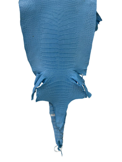 37 cm Grade 3/4 Sky Blue Matte Wild American Alligator Leather - Tag: LA23-0030801