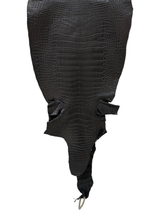 39 cm Grade 2/3 Black Matte Wild American Alligator Leather - Tag: LA23-0027801