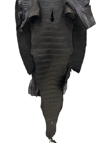 45 cm Grade 3/4 Black Matte Wild American Alligator Leather - Tag: LA23-0041175