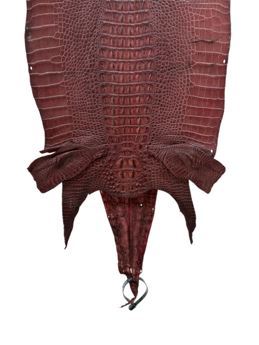 27 cm Grade 2/3 Bordeaux Matte Hornback American Alligator Leather - Tag: LA06-0217845