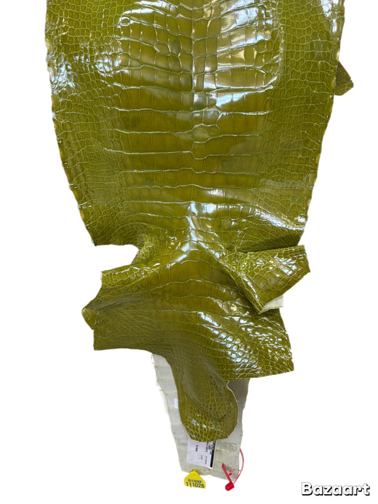CLOSEOUT | 35 cm Grade 2/3 Muguet Glazed Wild American Alligator Leather - Tag: CCIT-0539925
