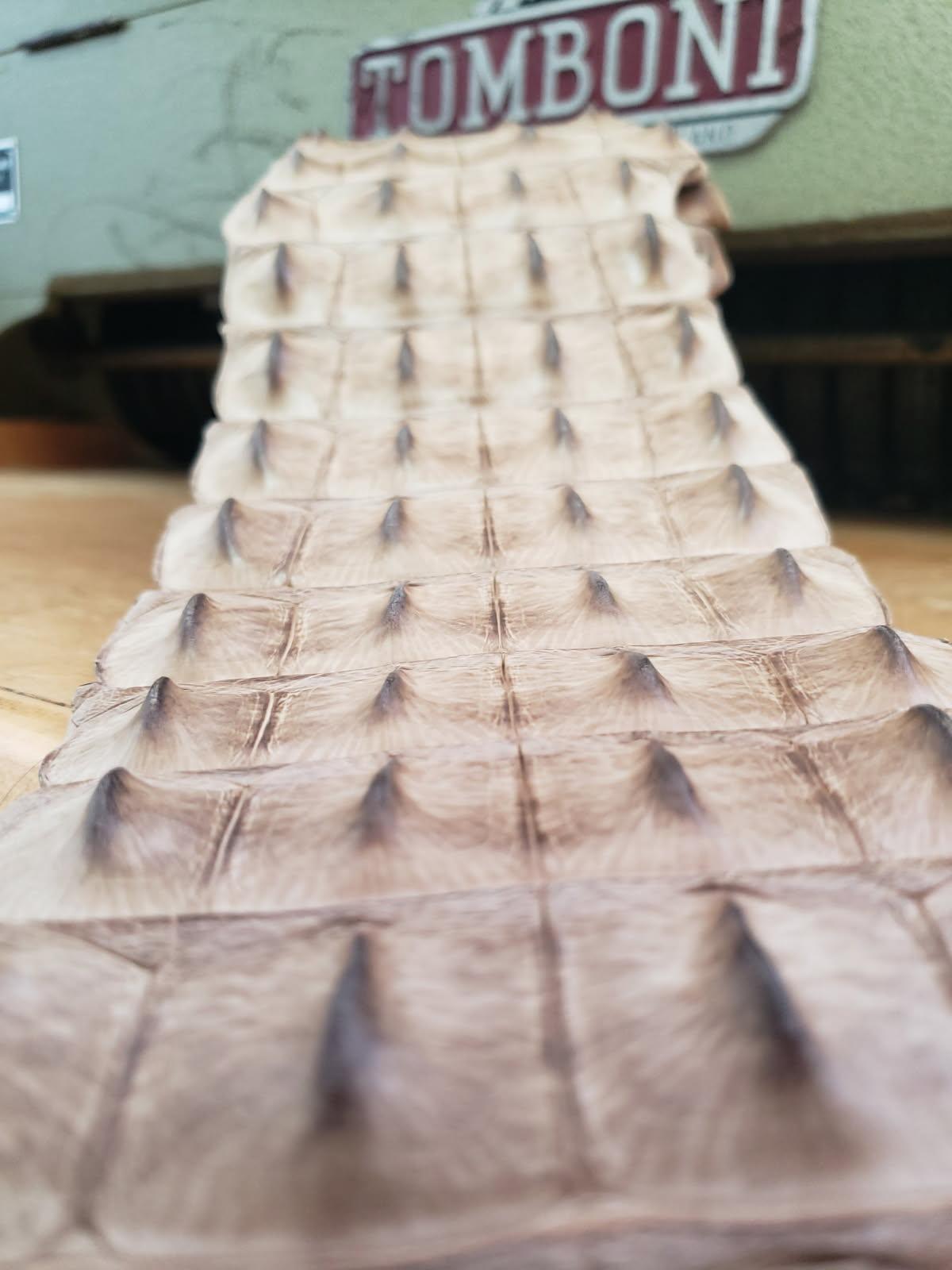 90-99 Cm Grade 1 Tan Vintage Matte Nile Crocodile Backstrap Leather