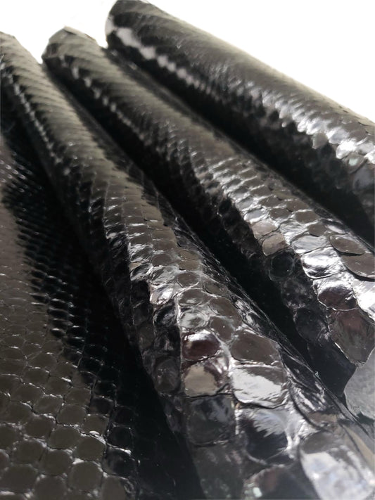 2.2 M Black Glazed Front Cut Python Leather
