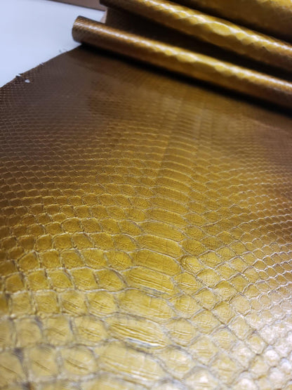 2.7 M Back Cut Gold Ombre Metallic Python Leather