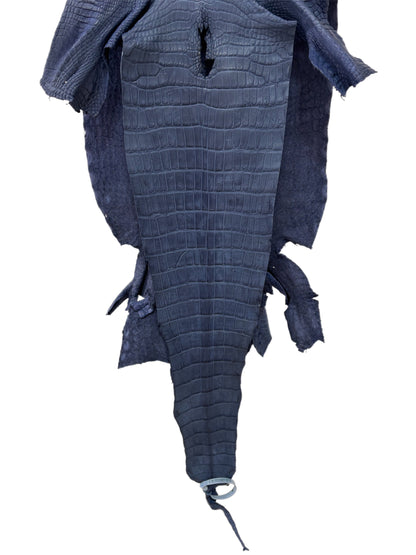 39 cm Grade 3/4 Indigo Matte Wild American Alligator Leather - Tag: LA23-0006900