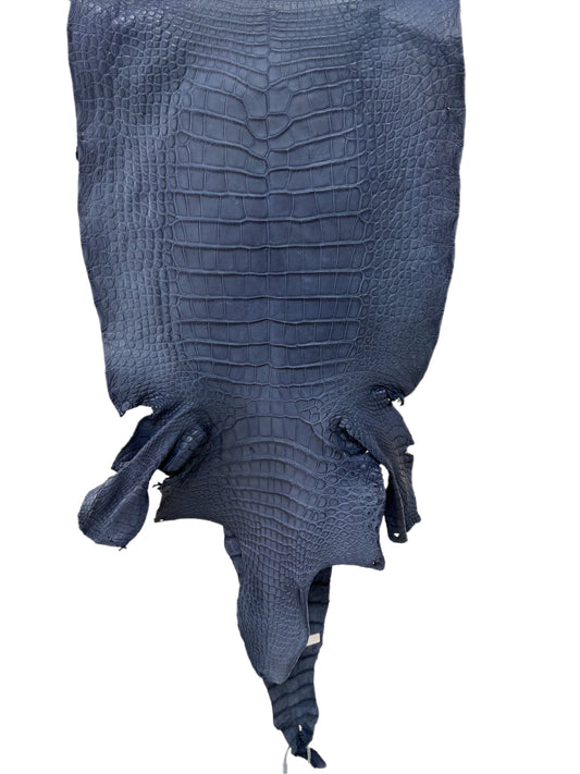 43 cm Grade 3/4 Indigo Matte Wild American Alligator Leather - Tag: LA23-0026587