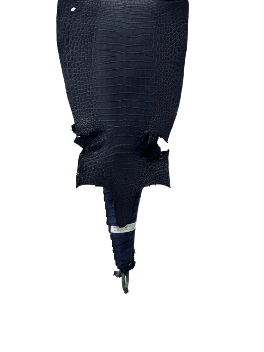 27 cm Grade 2/3 Navy Blue Matte Farm-Raised American Alligator Leather - Tag: FL22-0030383