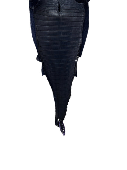 28 cm Grade 1 Navy Blue Matte Farm-Raised American Alligator Leather - Tag: FL21-0024736