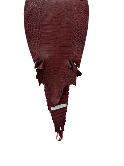 27 cm Grade 1 Bordeaux Matte Farm-Raised American Alligator Leather - Tag: FL21-0024013