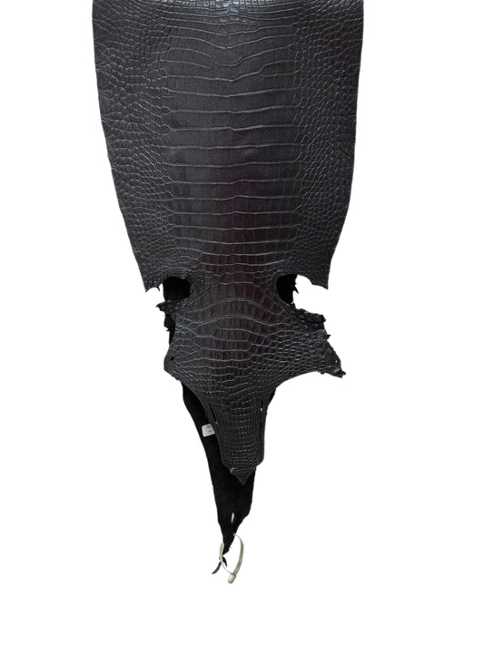 32 cm Grade 1 Metallic Black Shimmer Matte Farm-Raised American Alligator Leather - Tag: LA17-0274245