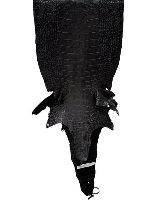 34 cm Grade 2/3 Black Matte Farm-Raised American Alligator Leather - Tag: LA25-0316170