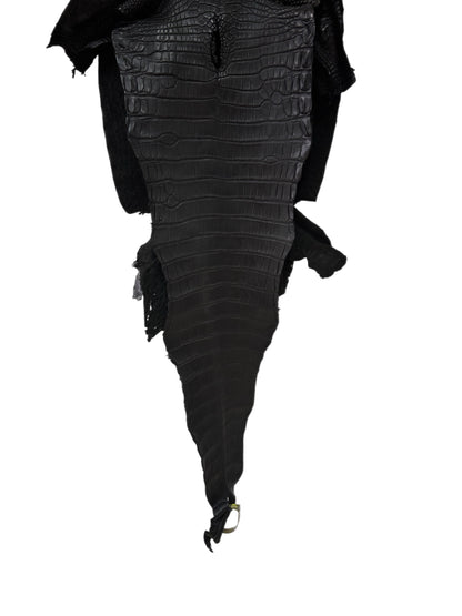 35 cm Grade 2/3 Black Matte Farm-Raised American Alligator Leather - Tag: LA25-0311373