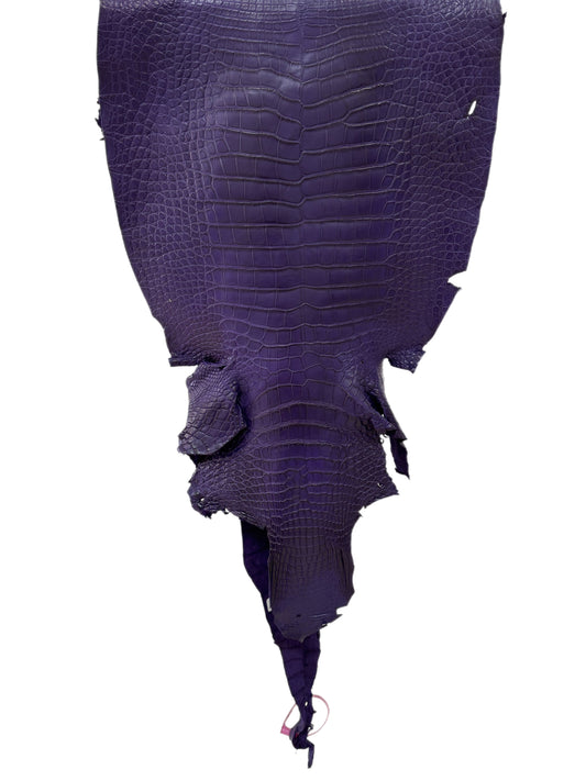 41 cm Grade 2/3 Violet Primavera Matte Wild American Alligator Leather - Tag: LA23-0003615