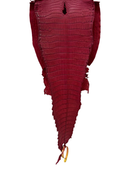 24 cm Grade 4/5 Scarlet Matte Farm-Raised American Alligator Leather - Tag: FL22-0030277