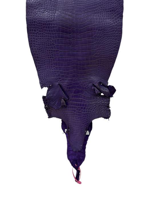 30 cm Grade 1/2 Violet Primavera Matte Farm-Raised American Alligator Leather - Tag: LA21-0308142