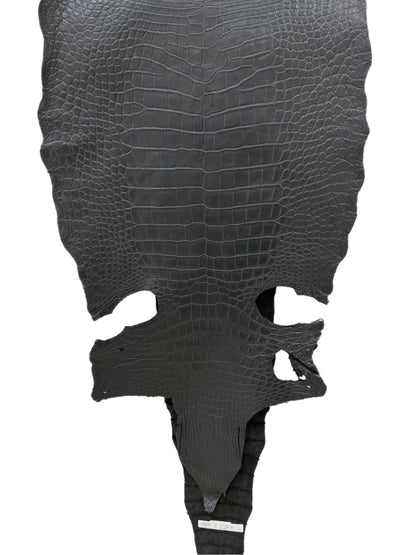 53 cm Grade 2/3 Black Matte Wild American Alligator Leather - Tag: LA23-0022915