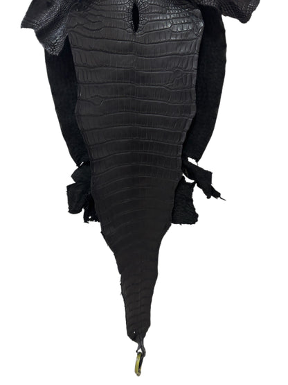37 cm Grade 2/3 Black Matte Farm-Raised American Alligator Leather - Tag: LA25-0316206