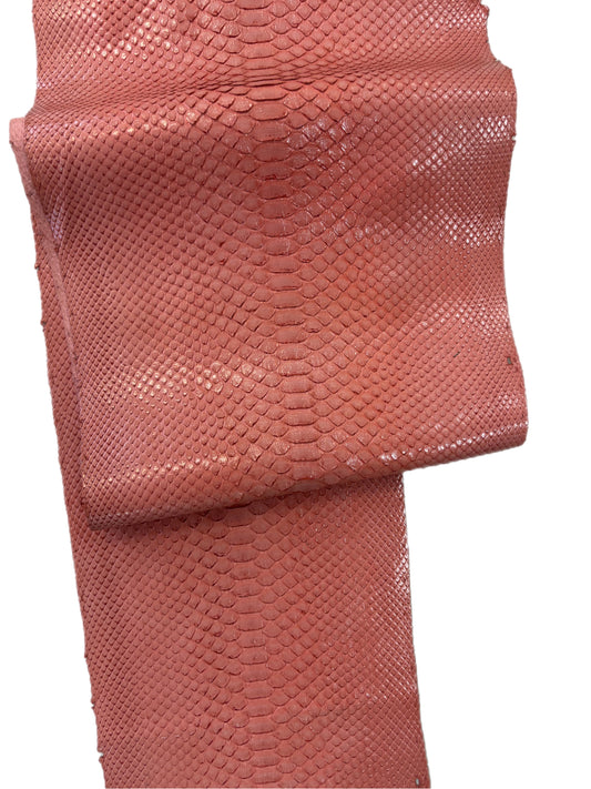 2.1 M Back Cut Dusty Rose Python Leather