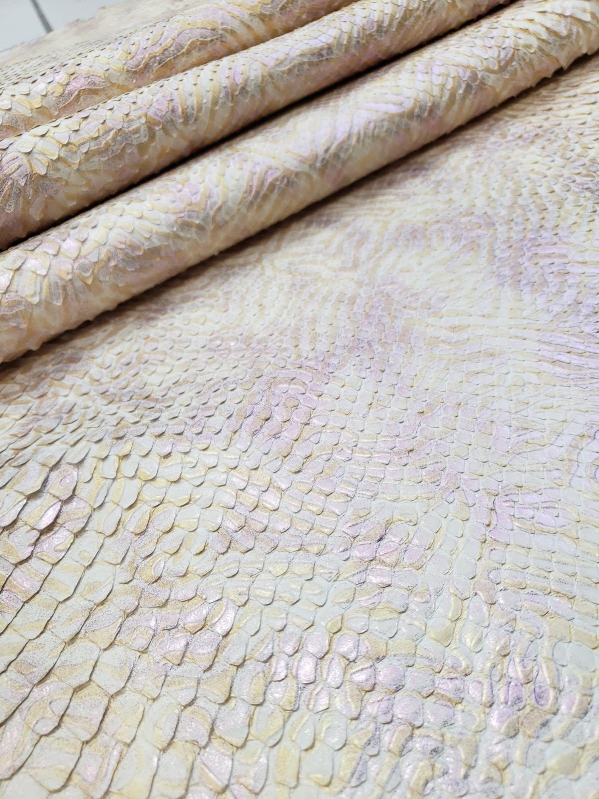 1.8 M Front Cut White/Cream Python Leather with Floral Pattern