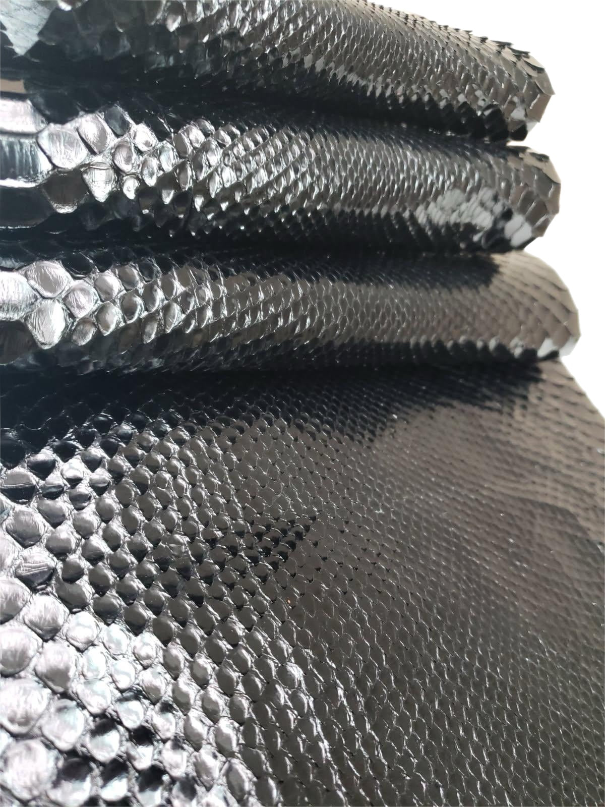 1.2 M Black Glazed Front Cut Python Leather